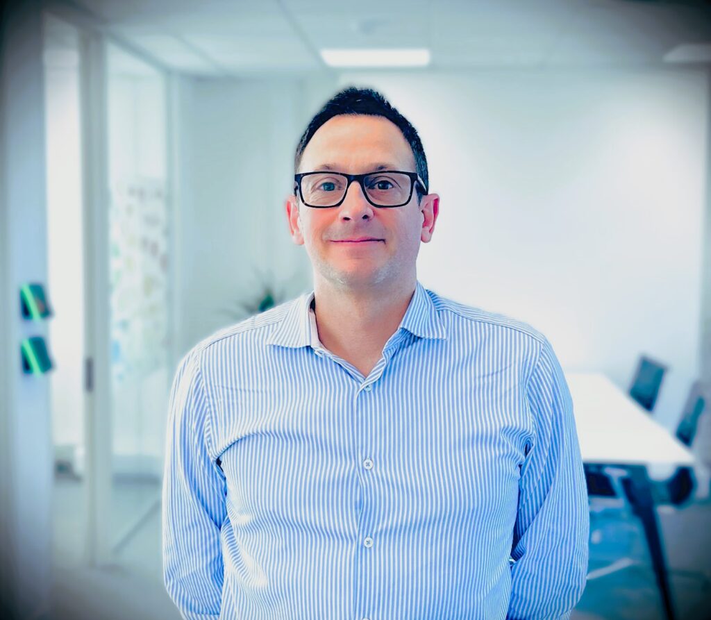 Jon Clarke - Managing Director - 6CATSPRO